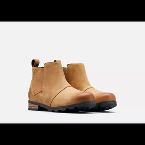 Sorel Emelie Chelsea Bootie - Size 8